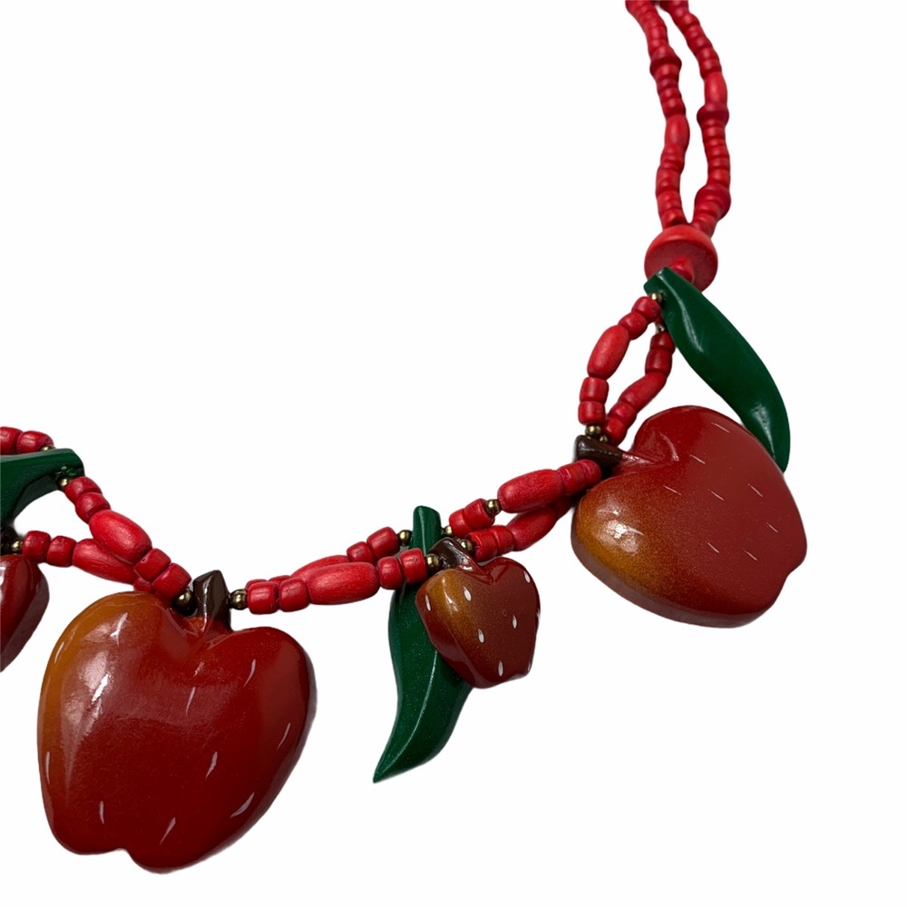 Vintage Wooden Painted Red Apples Kitschy Necklace - Picture 2 of 5